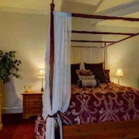 The Currier Inn Грили Экстерьер фото